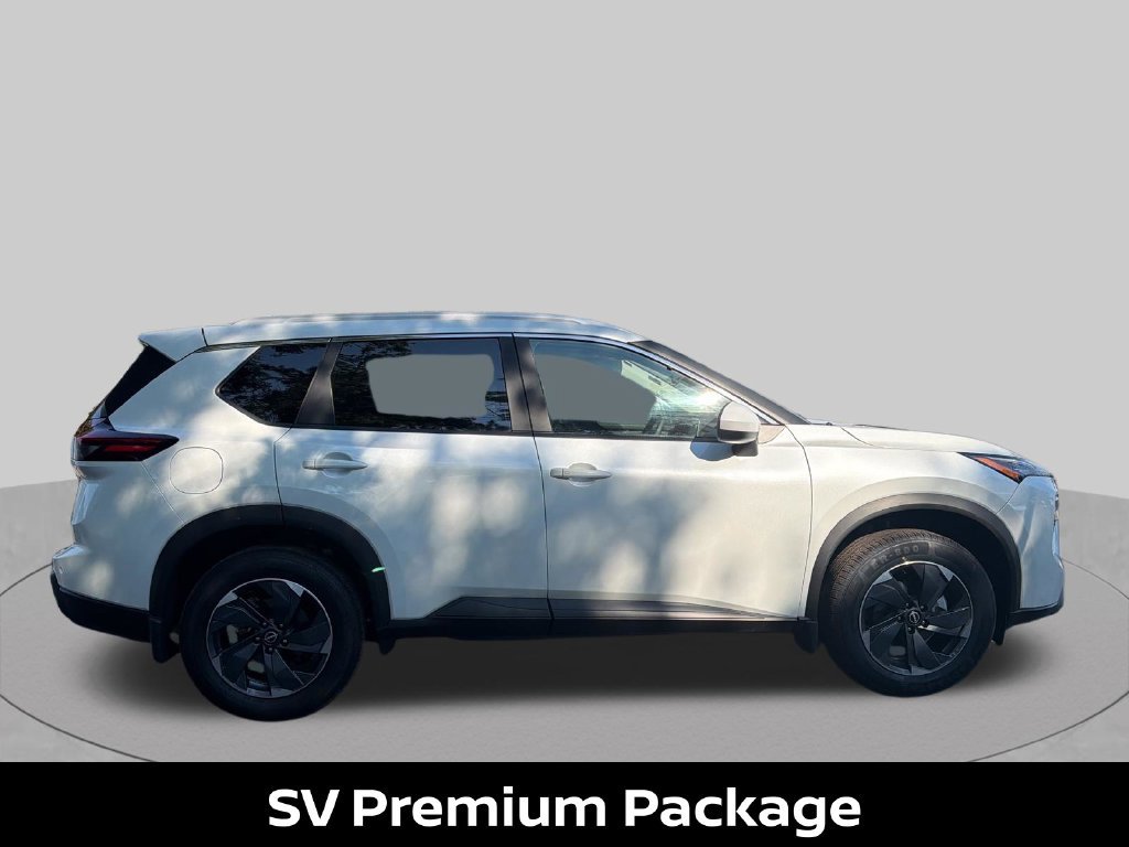 Certified 2025 Nissan Rogue SV w/ SV Premium Package FWD image 7