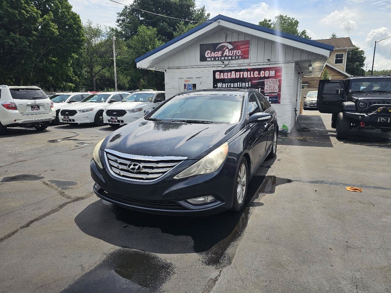 Used 2011 Hyundai Sonata Limited FWD image 4