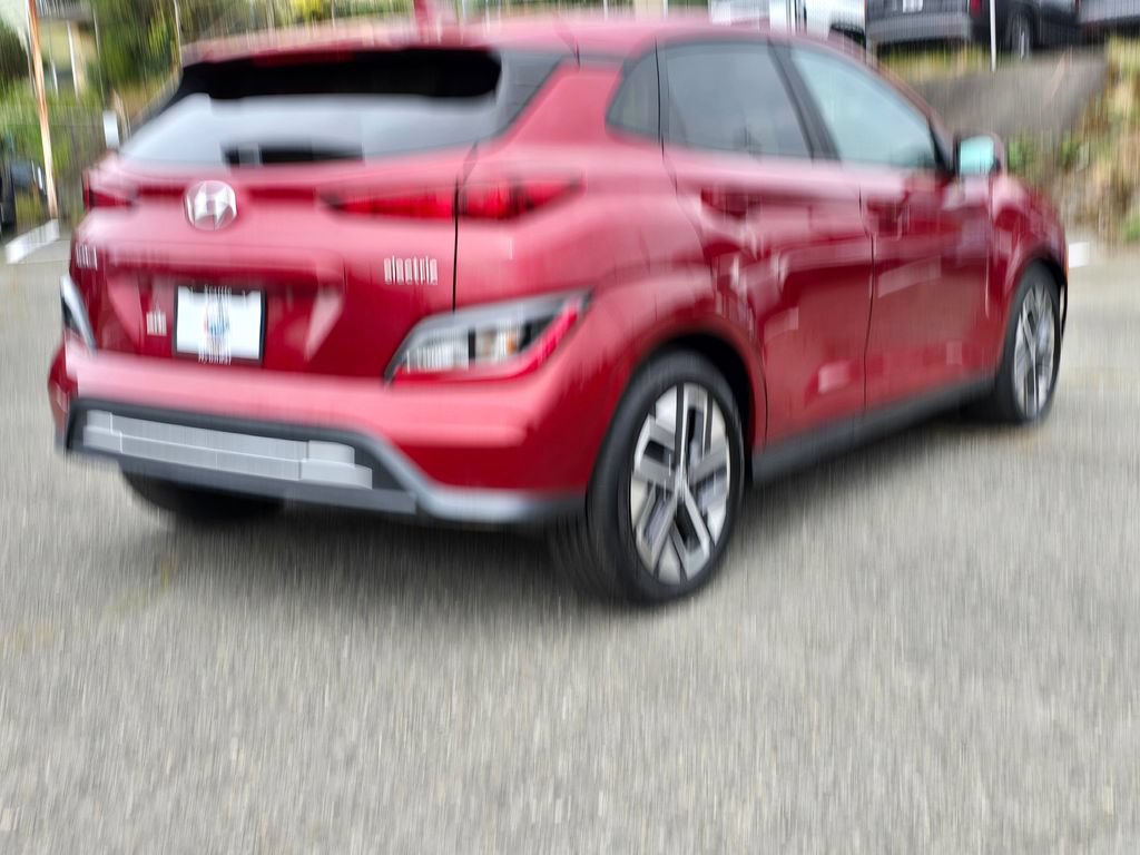 Used 2023 Hyundai Kona SE FWD image 7