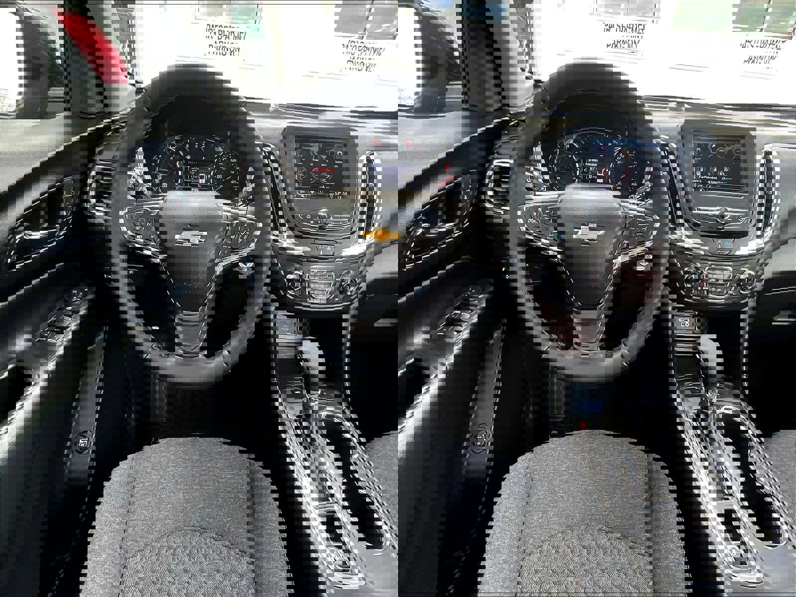 Used 2024 Chevrolet Equinox LT image 18