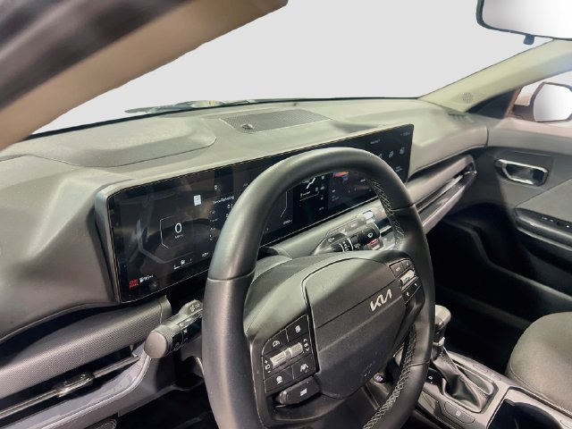 Used 2025 Kia K4 EX FWD image 9