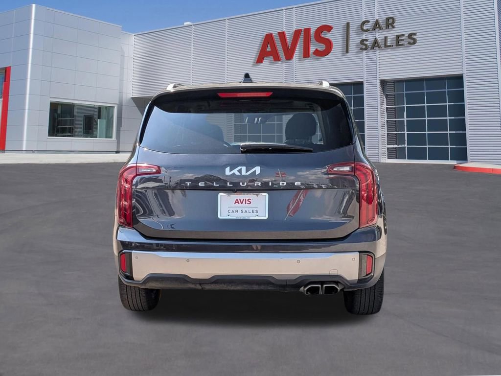 Used 2025 Kia Telluride S image 7