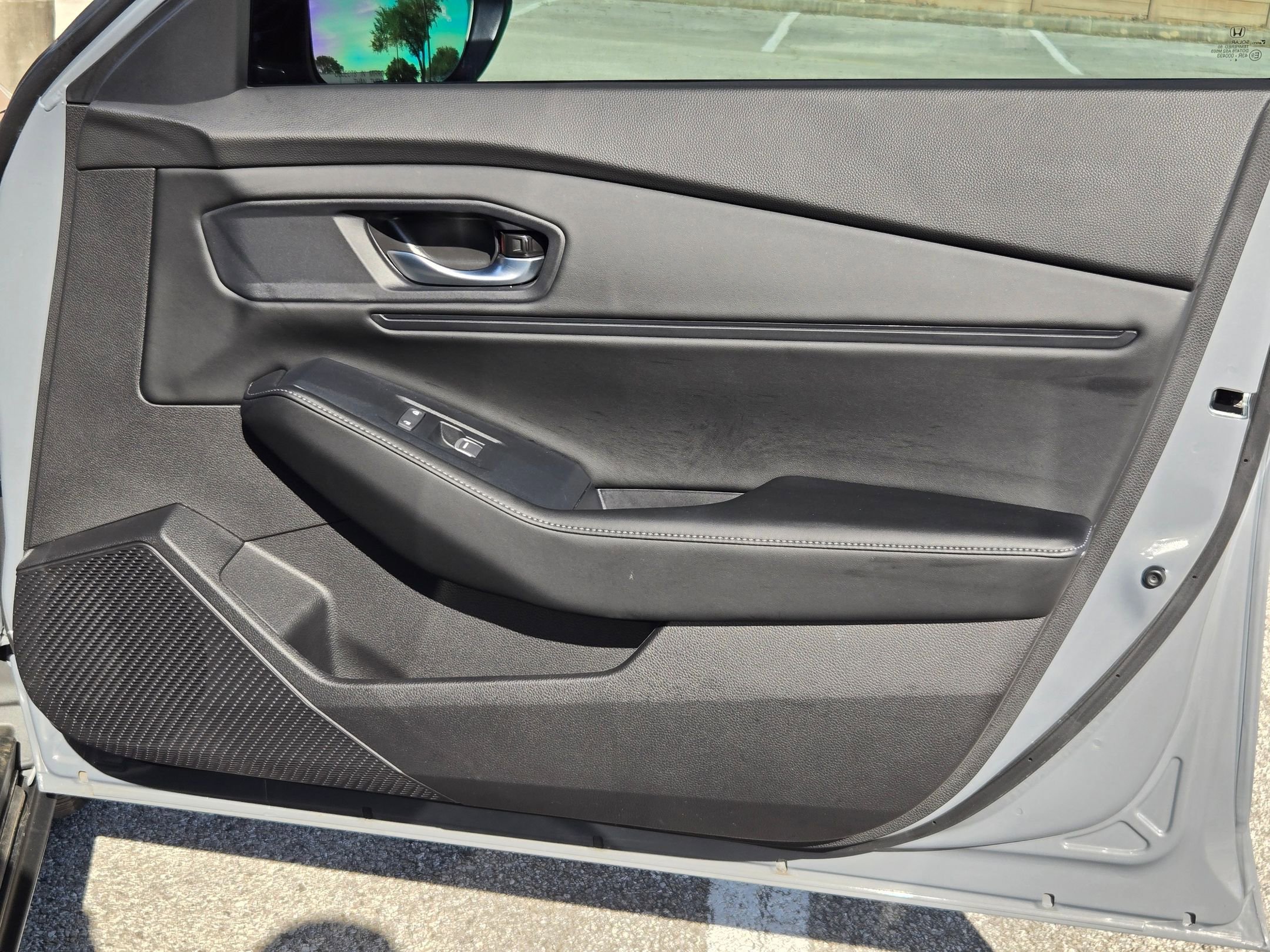 Used 2025 Honda Accord Sport image 28