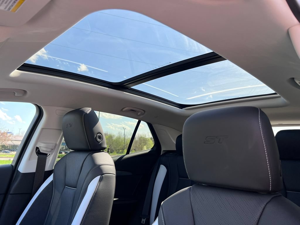 New 2026 Buick Envision Sport Touring AWD/4WD image 8