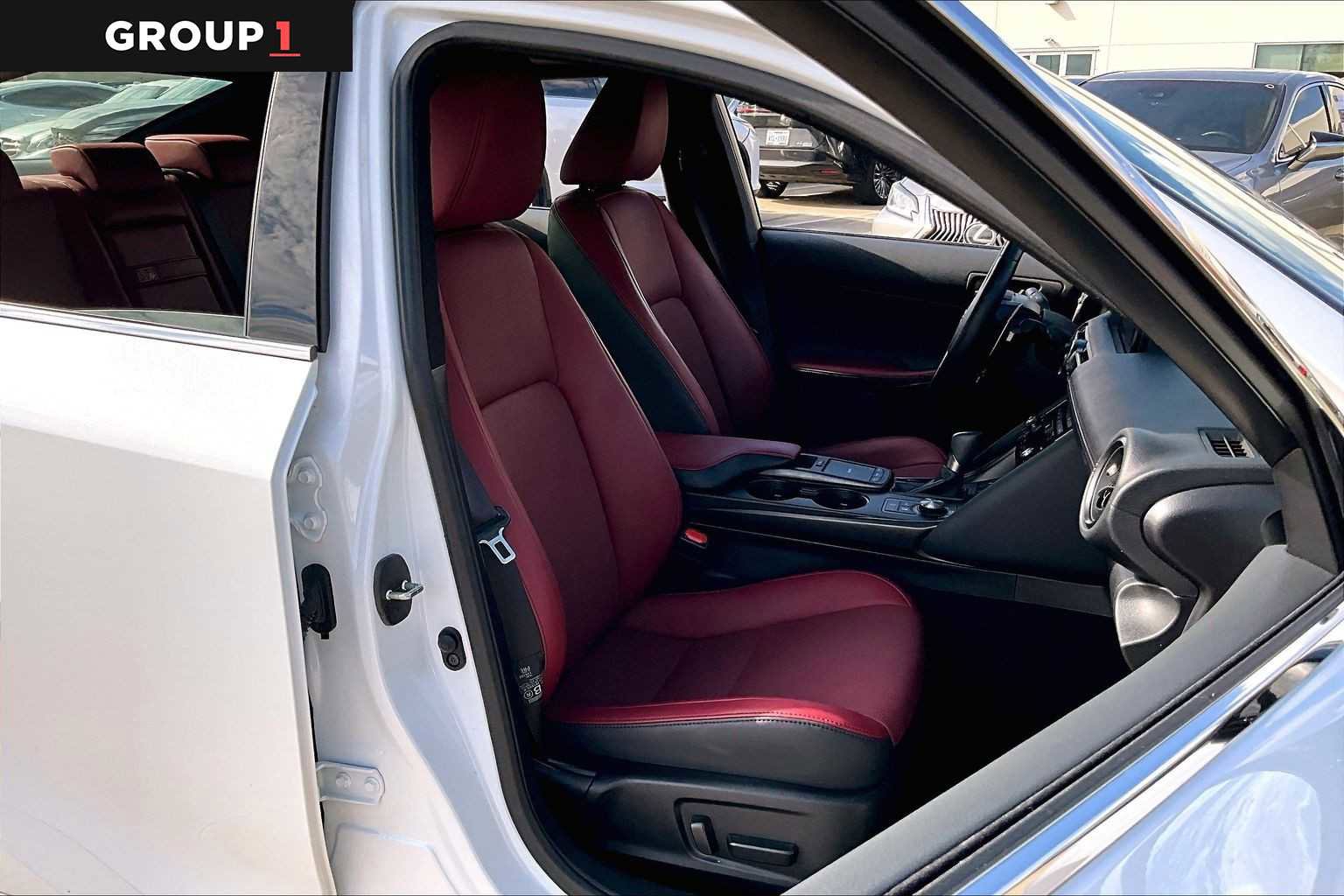 Certified 2025 Lexus IS 350 F Sport image 7