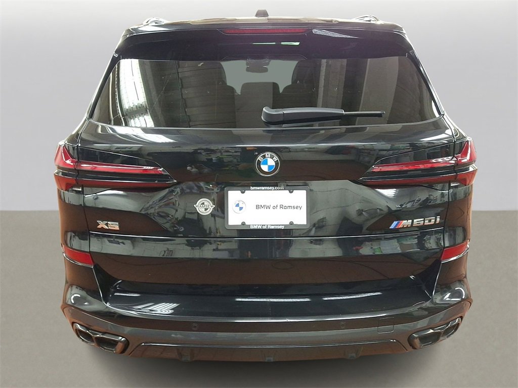 Used 2025 BMW X5 M60i w/ Executive Package image 5
