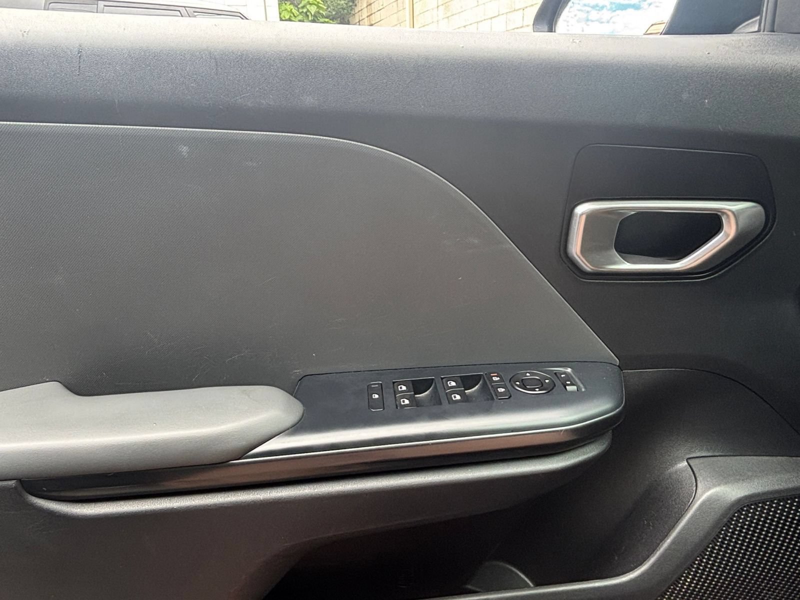 Used 2025 Kia K4 FWD image 18
