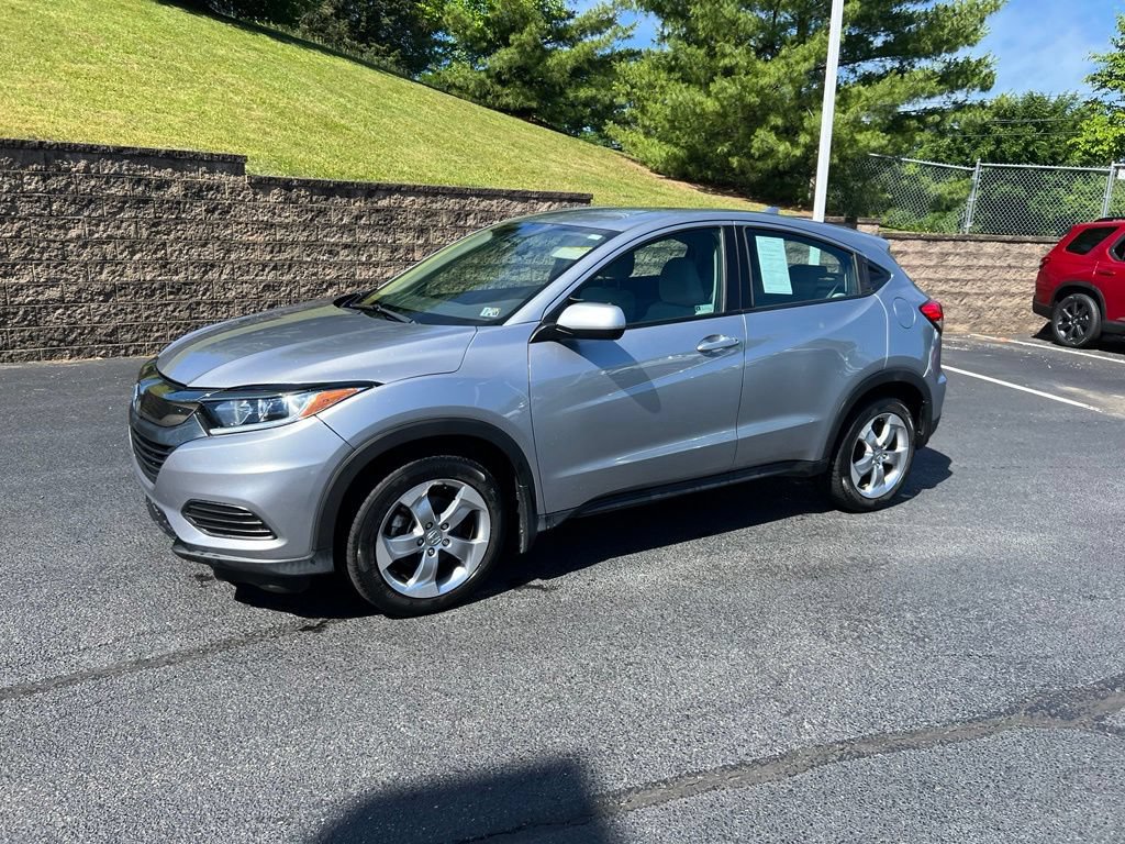 Used 2019 Honda HR-V LX image 9