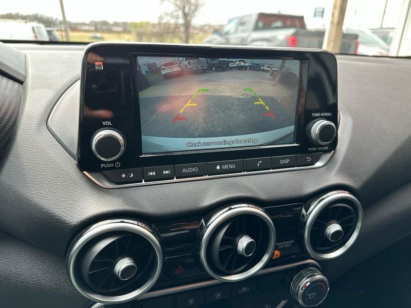 Used 2024 Nissan Sentra S image 16