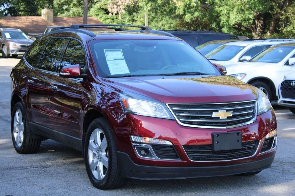 Used 2017 Chevrolet Traverse LT w/ Style and Technology Package