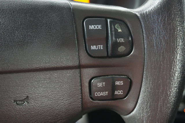 Used 2004 Chevrolet Monte Carlo SS w/ Preferred Equipment Group FWD image 15