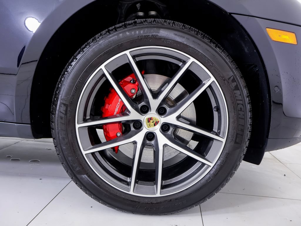 Certified 2023 Porsche Macan S AWD/4WD image 30