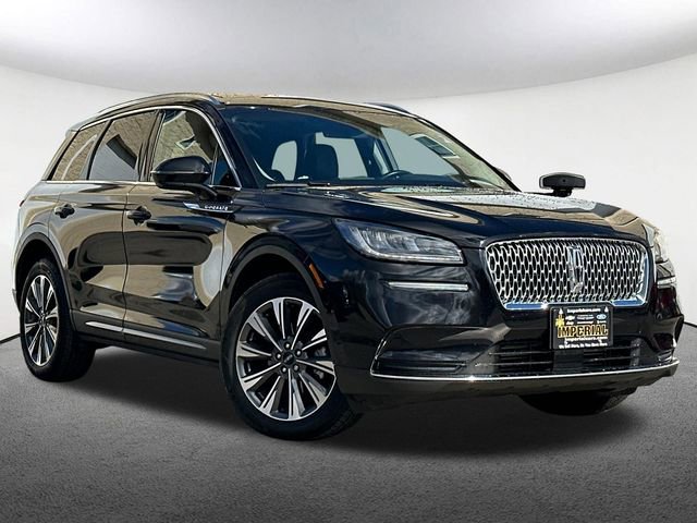 Used 2022 Lincoln Corsair Reserve w/ Elements Package image 2