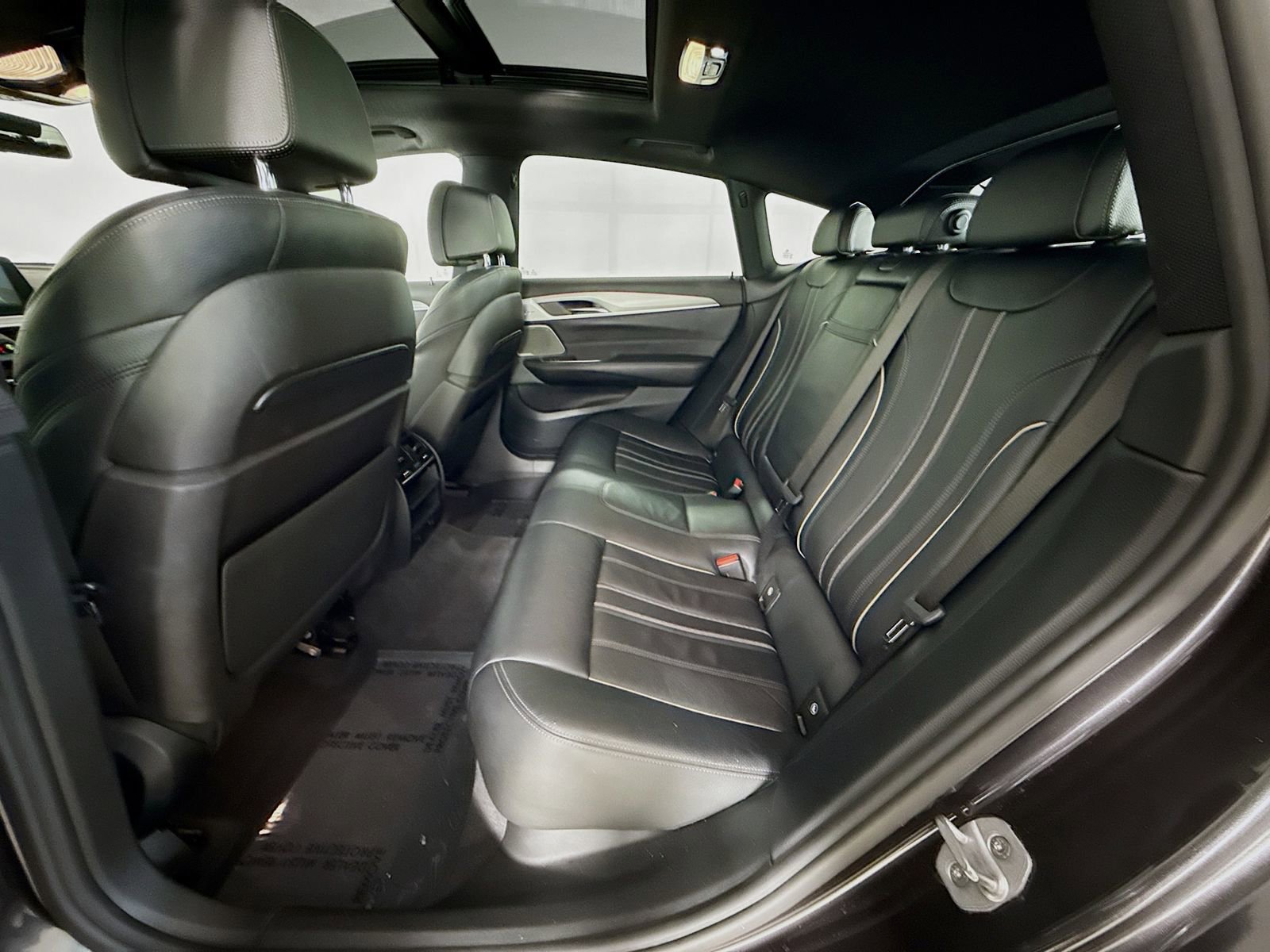 Used 2018 BMW 640i Gran Turismo xDrive image 26