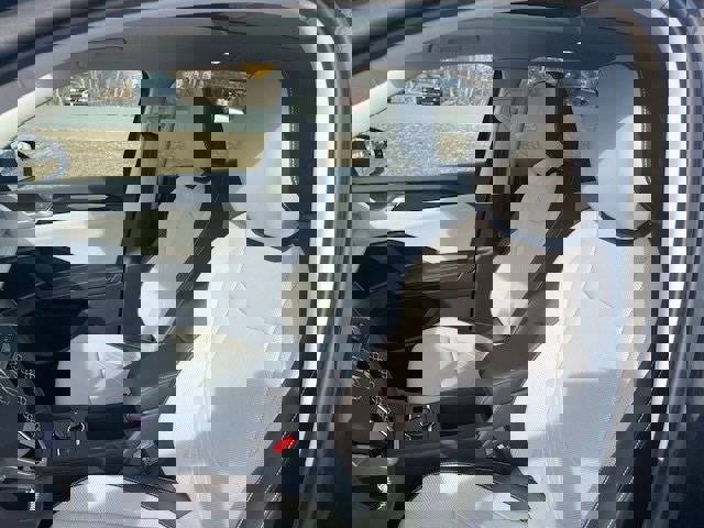 New 2025 Volkswagen Tiguan SE image 10