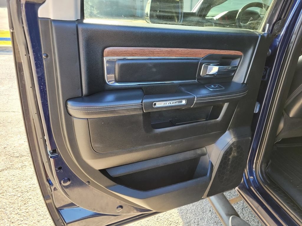 Used 2018 RAM 2500 Laramie AWD/4WD image 14