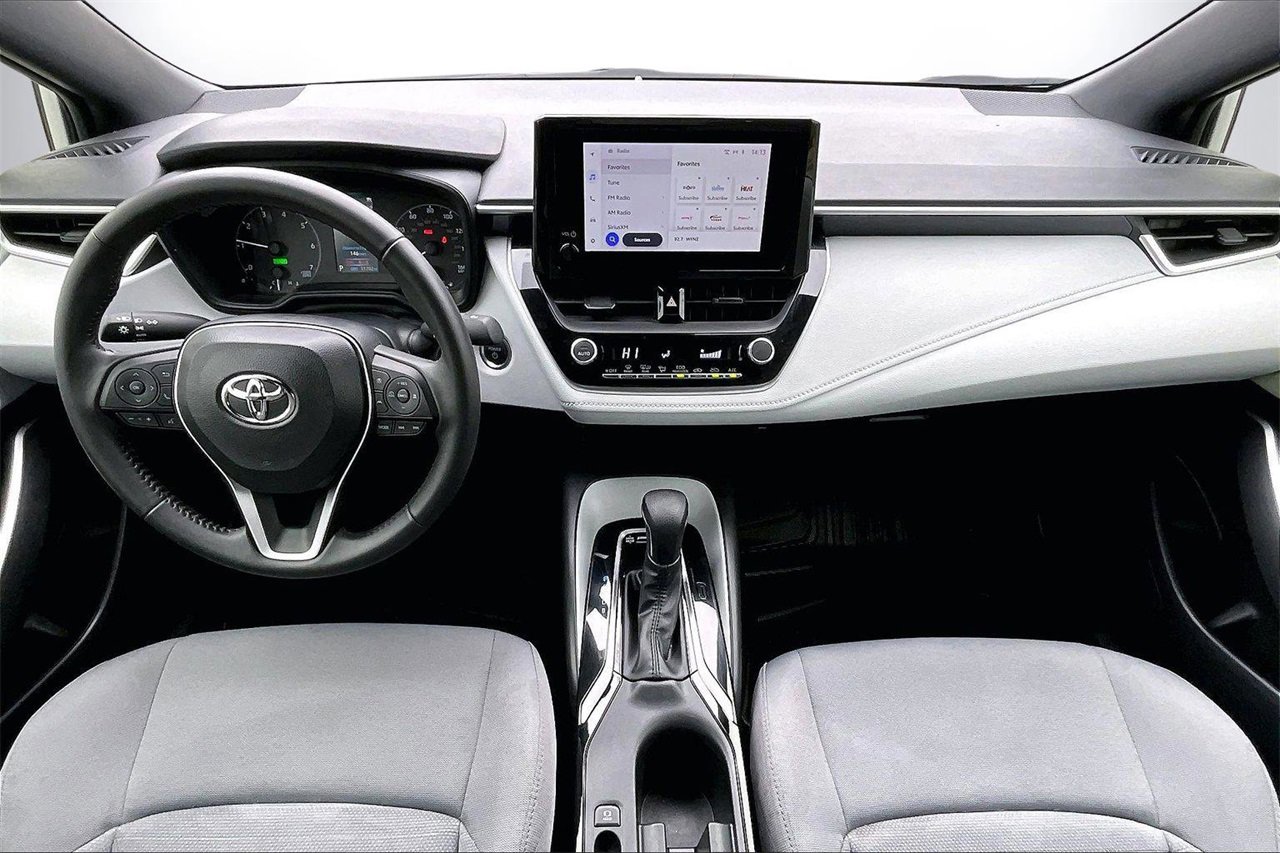 Used 2024 Toyota Corolla LE image 14