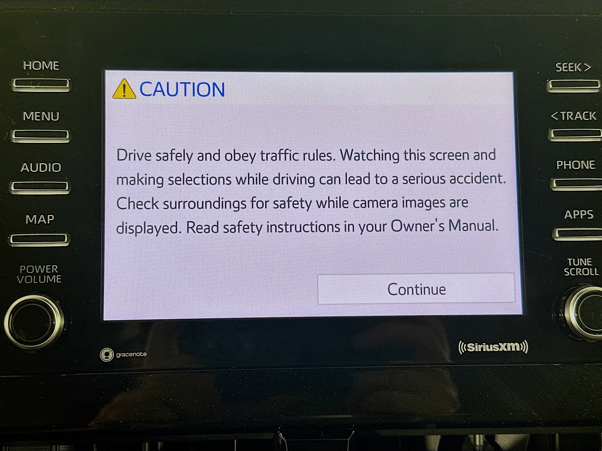 Used 2023 Toyota Camry LE image 19