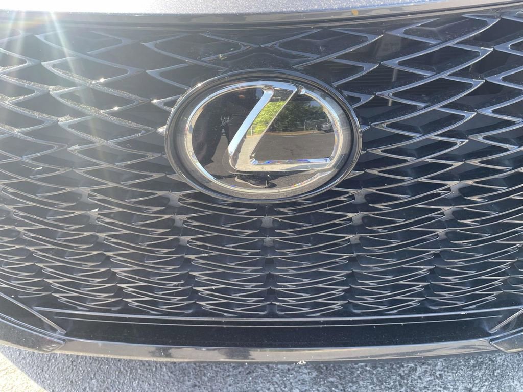 Used 2022 Lexus IS 350 F Sport w/ Navigation Package image 5