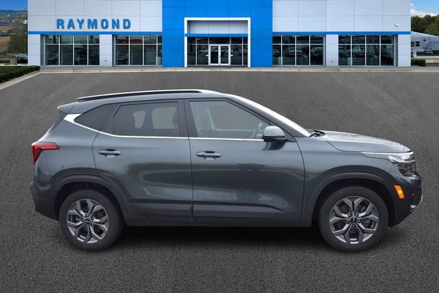 Certified 2024 Kia Seltos S image 2