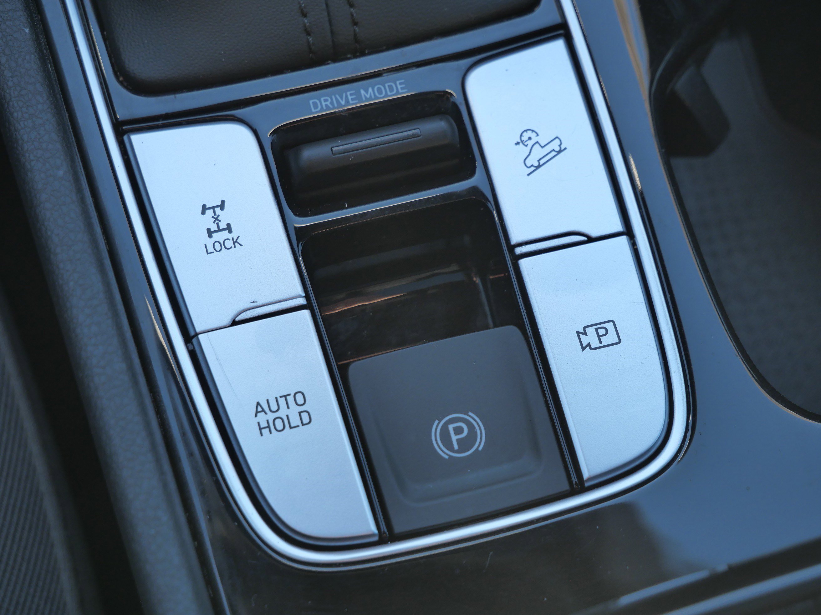 Used 2023 Hyundai Santa Cruz SEL Premium image 27