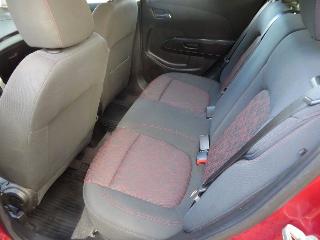 Used 2018 Chevrolet Sonic LT w/ Fun and Sun Package image 24