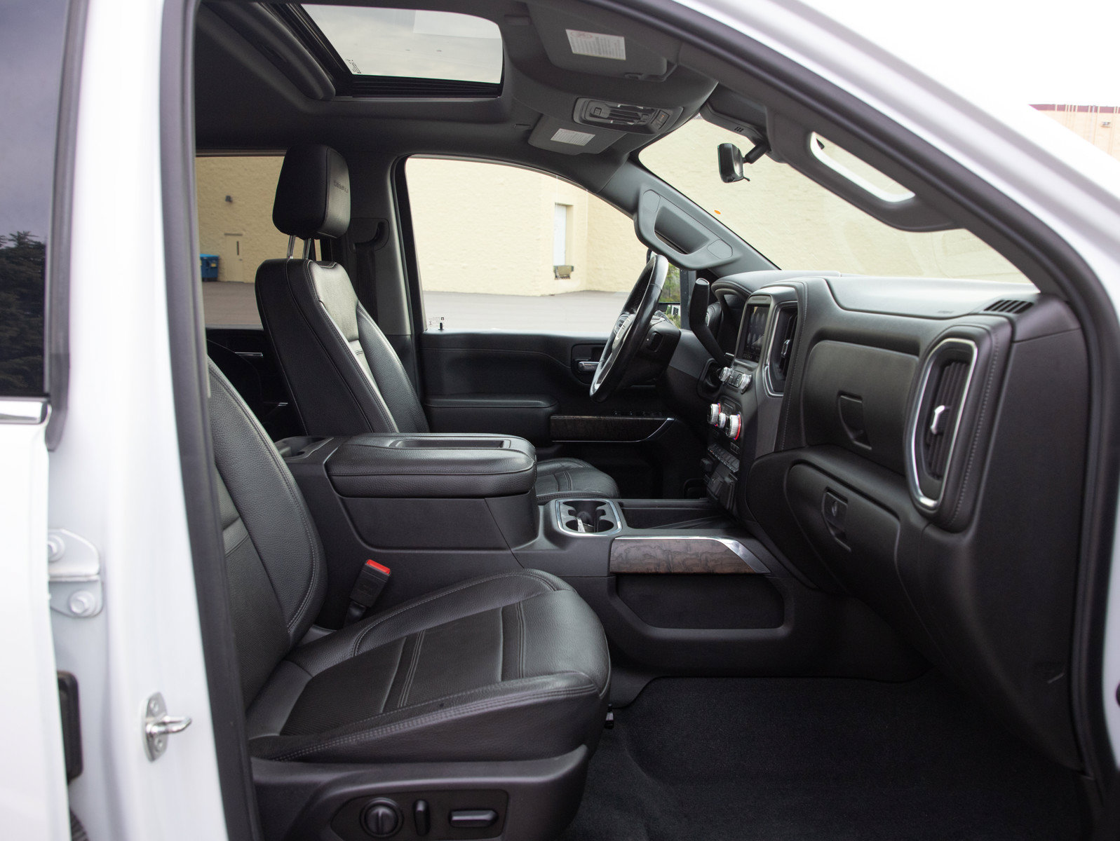Used 2020 GMC Sierra 3500 Denali w/ Denali Ultimate Package AWD/4WD image 14