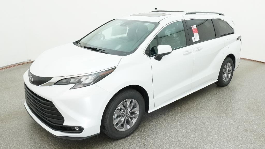 New 2026 Toyota Sienna XLE FWD video 1
