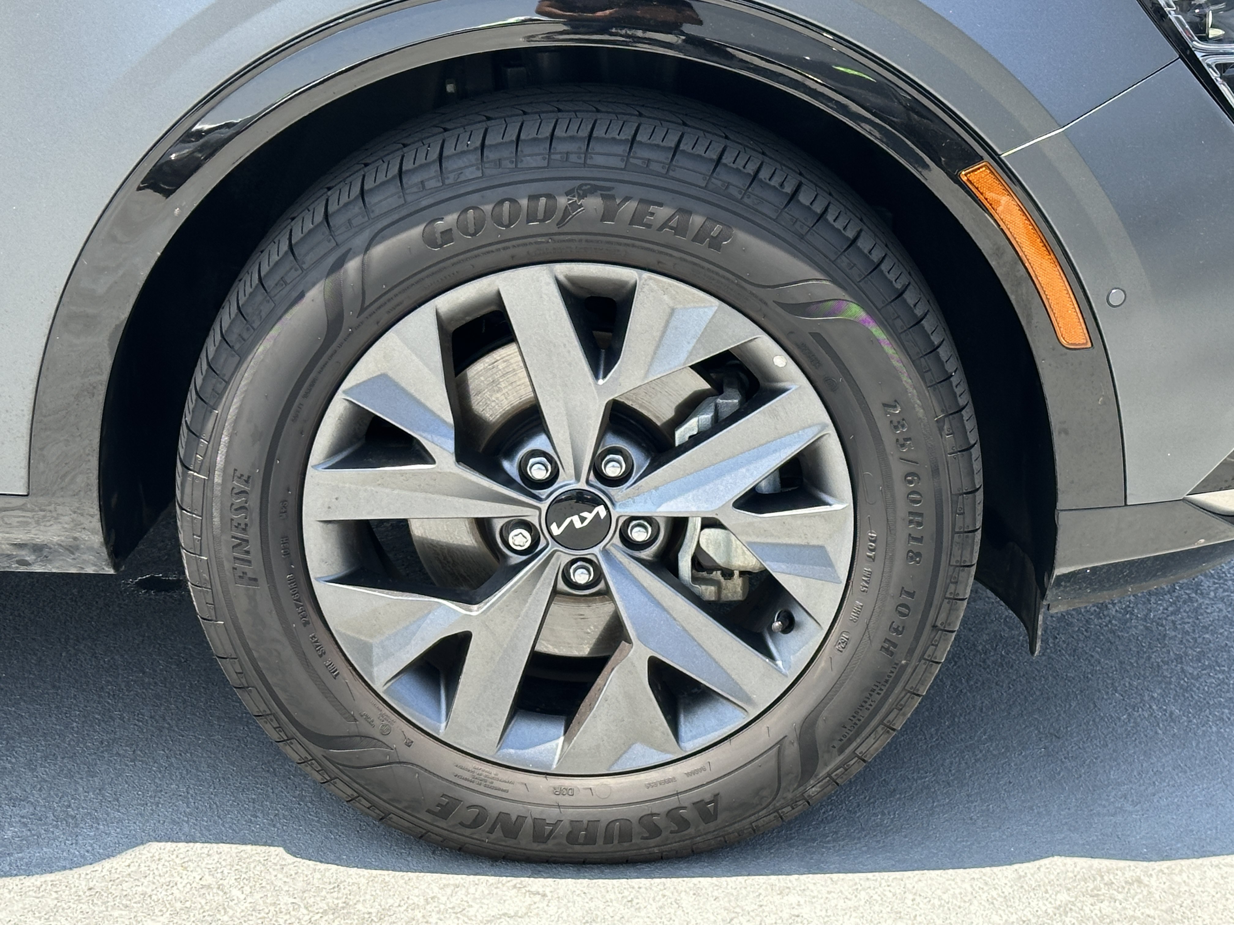 Certified 2025 Kia Sportage SX Prestige AWD/4WD image 13