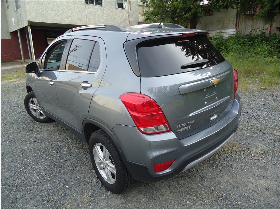 Used 2019 Chevrolet Trax LT w/ LT Convenience Package AWD/4WD image 7