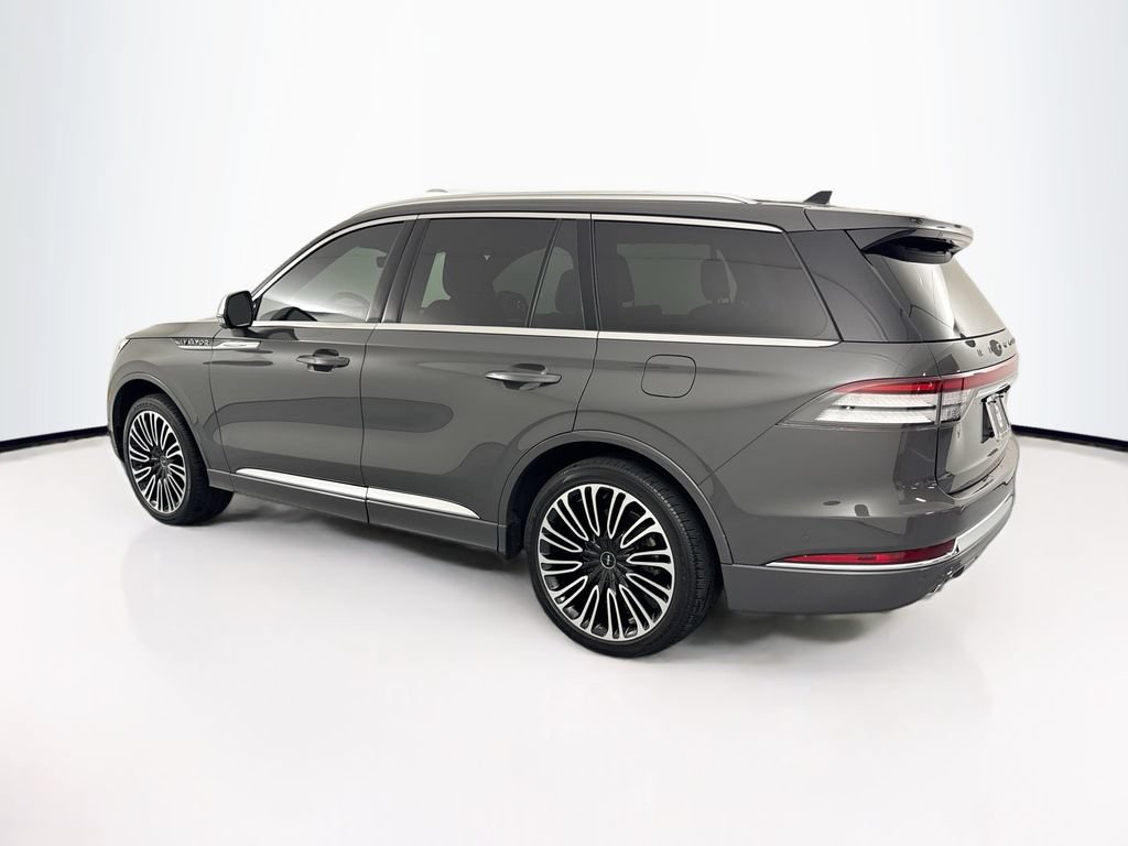 Used 2022 Lincoln Aviator Black Label AWD/4WD image 7