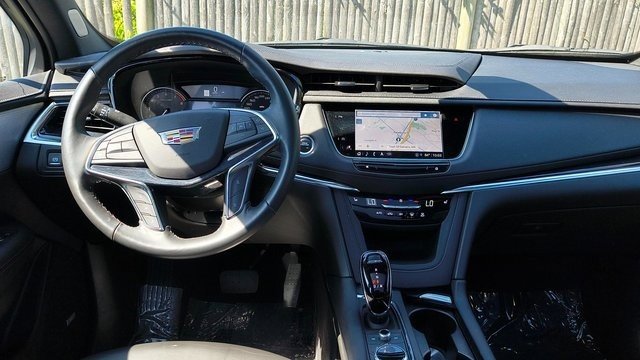 Used 2024 Cadillac XT5 Premium Luxury image 25
