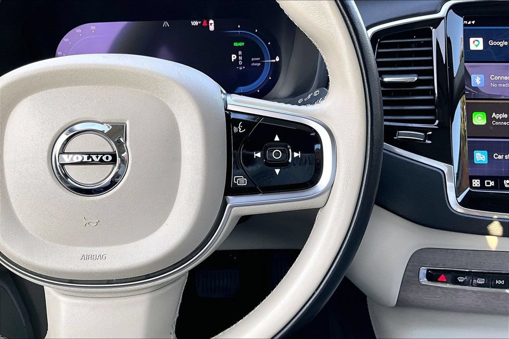 Certified 2023 Volvo XC90 T8 Ultimate AWD/4WD image 28