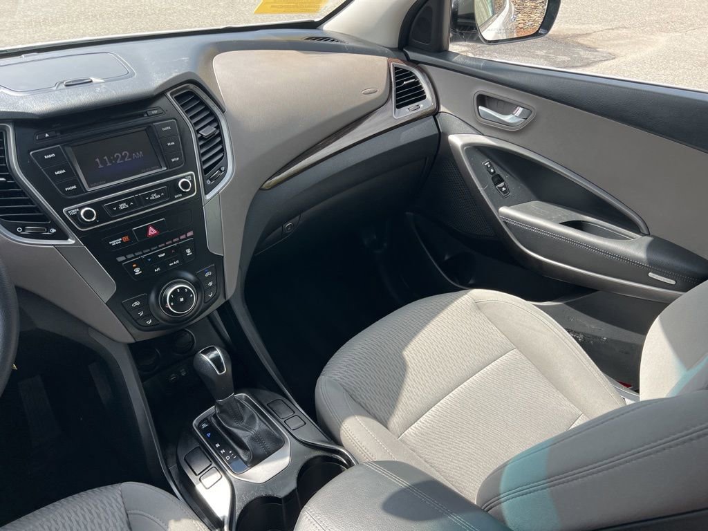 Used 2017 Hyundai Santa Fe Sport image 21