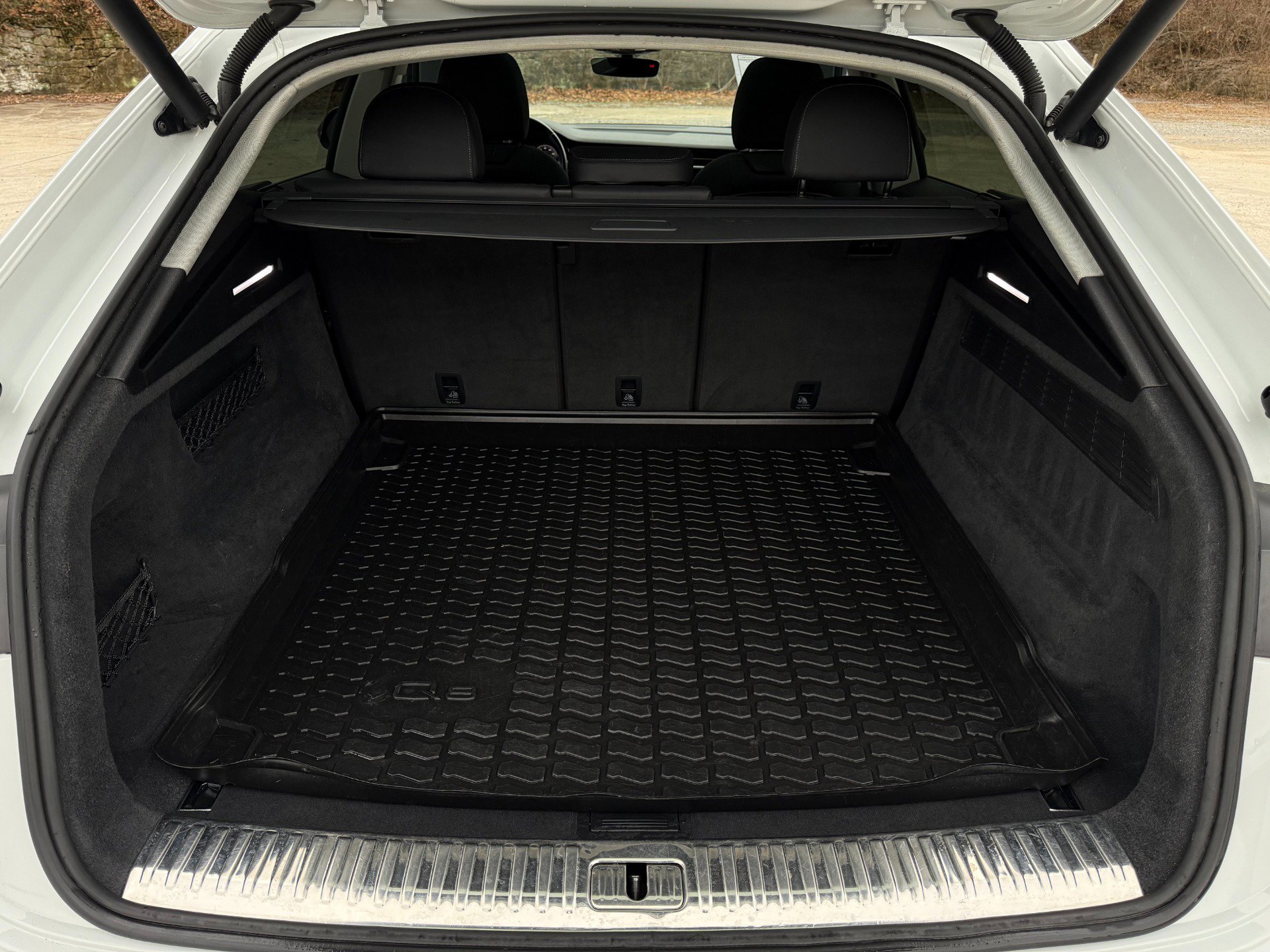 Used 2019 Audi Q8 Premium Plus w/ Premium Plus image 42