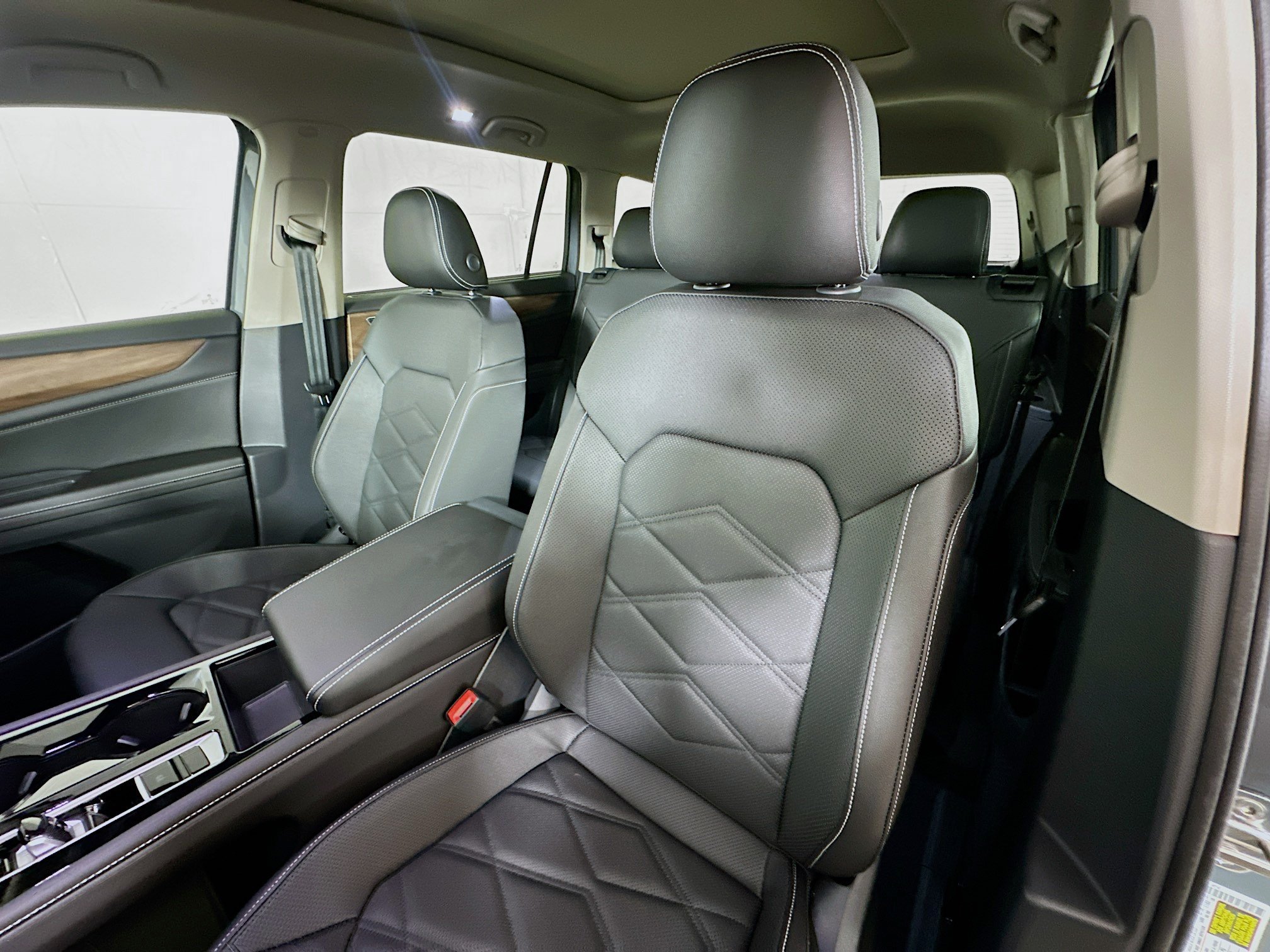 New 2026 Volkswagen Atlas SE AWD/4WD image 19