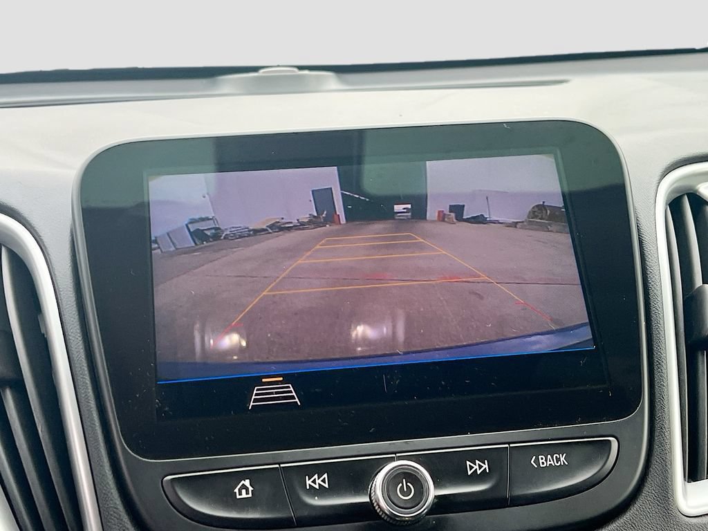 Used 2020 Chevrolet Malibu LS FWD image 13
