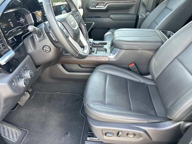 Used 2024 GMC Sierra 1500 SLT w/ SLT Premium Plus Package AWD/4WD image 19