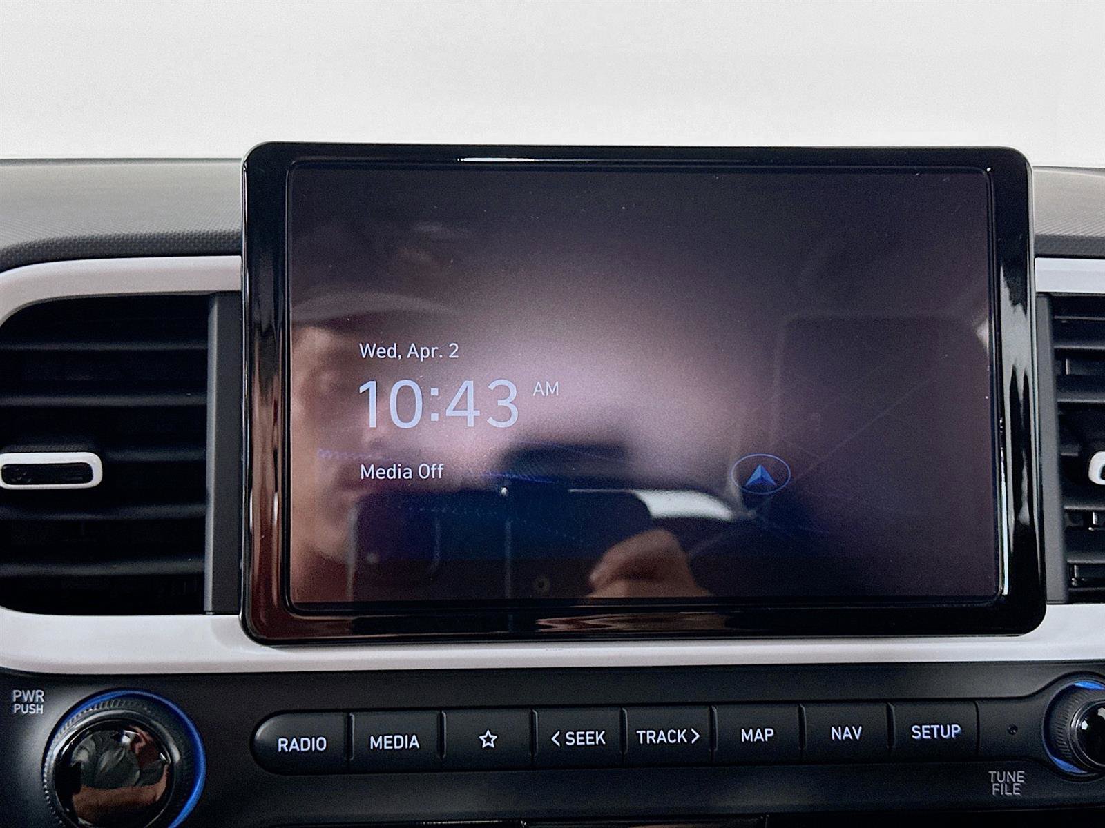 New 2025 Hyundai Venue Limited image 14