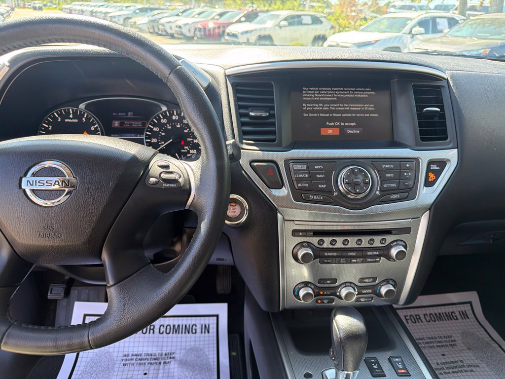Used 2017 Nissan Pathfinder SL w/ SL Premium Package AWD/4WD image 26