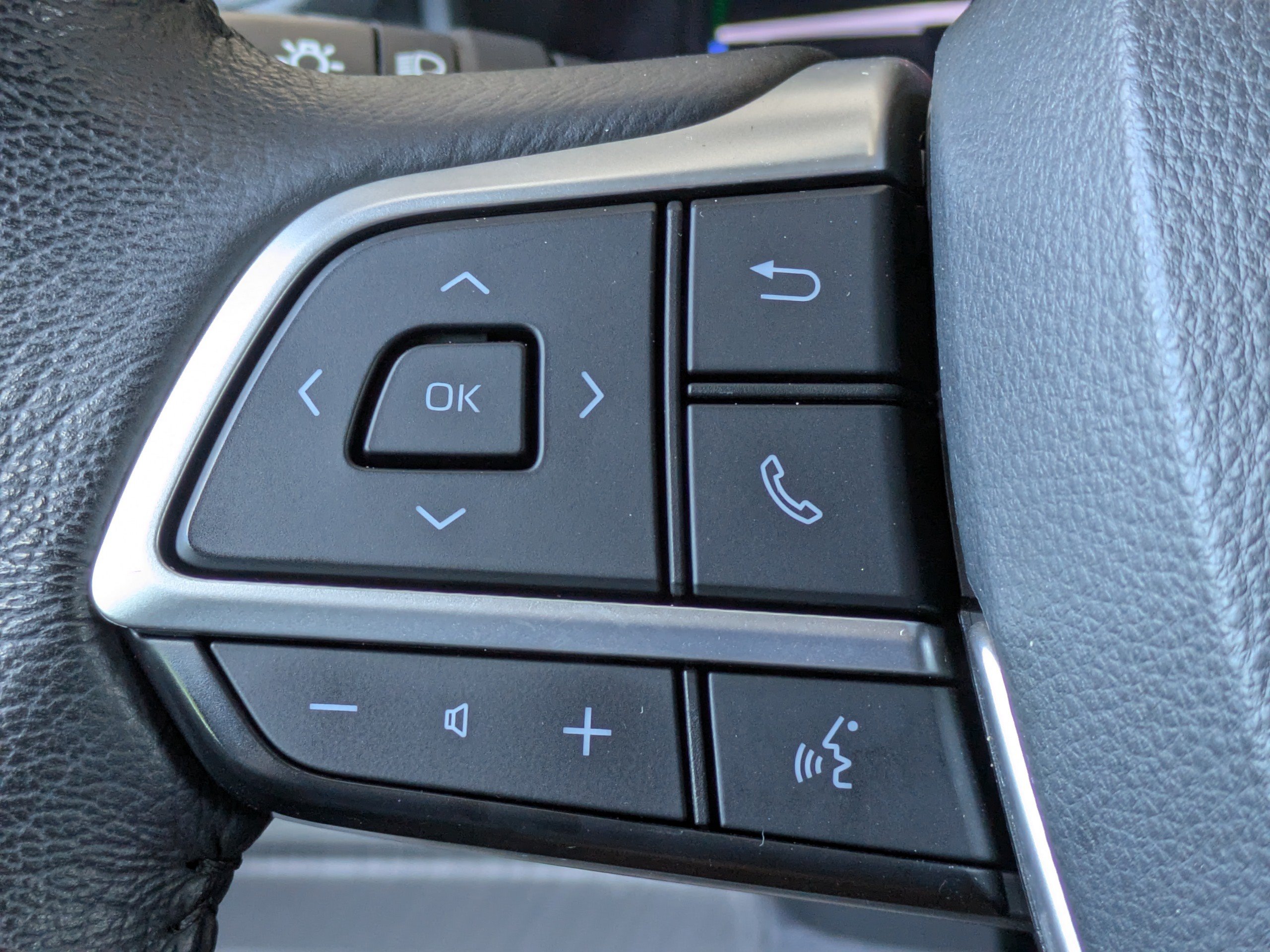 Used 2022 Toyota Sienna XLE AWD/4WD image 28