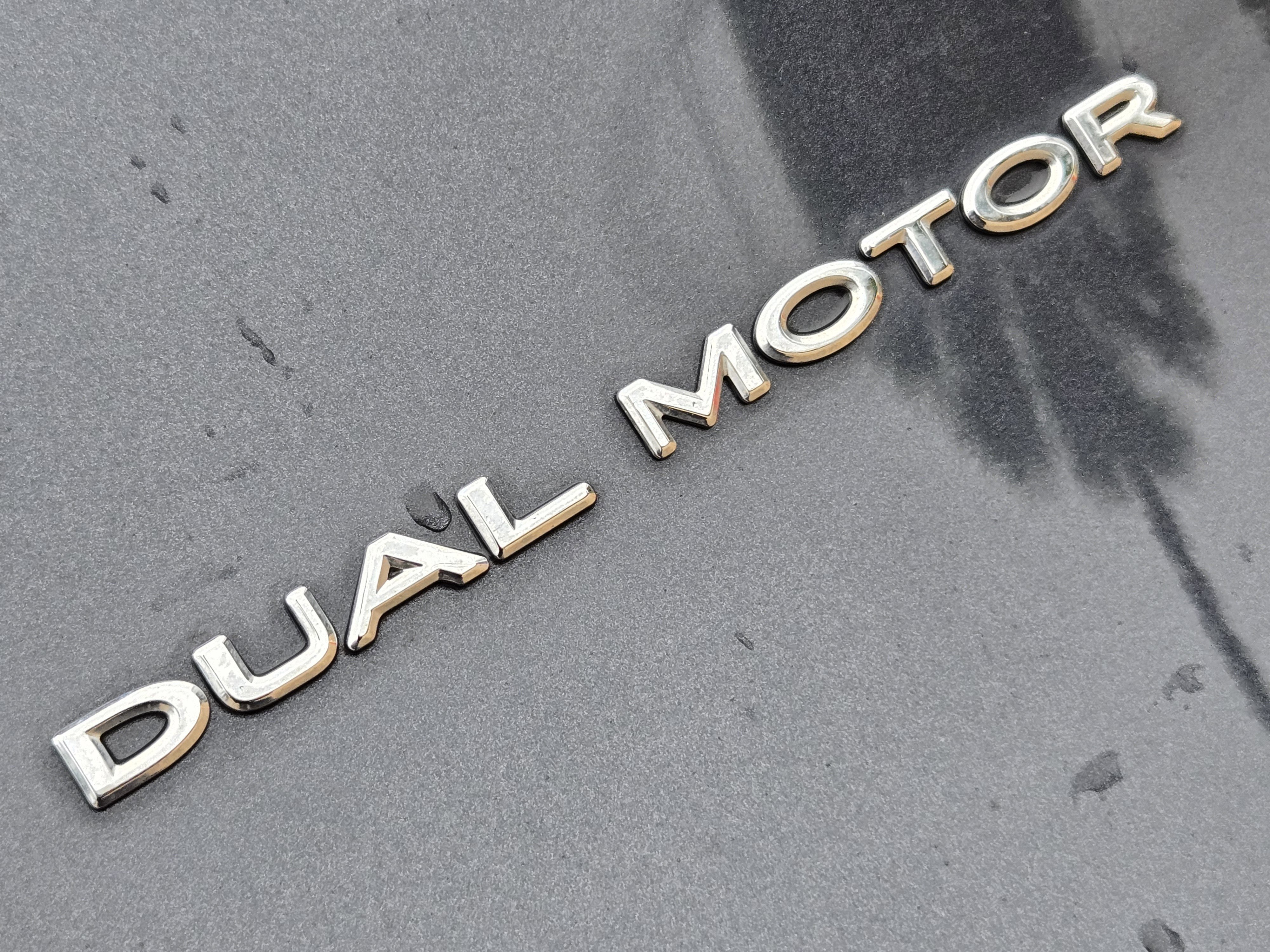 Used 2024 Tesla Model Y Long Range image 8