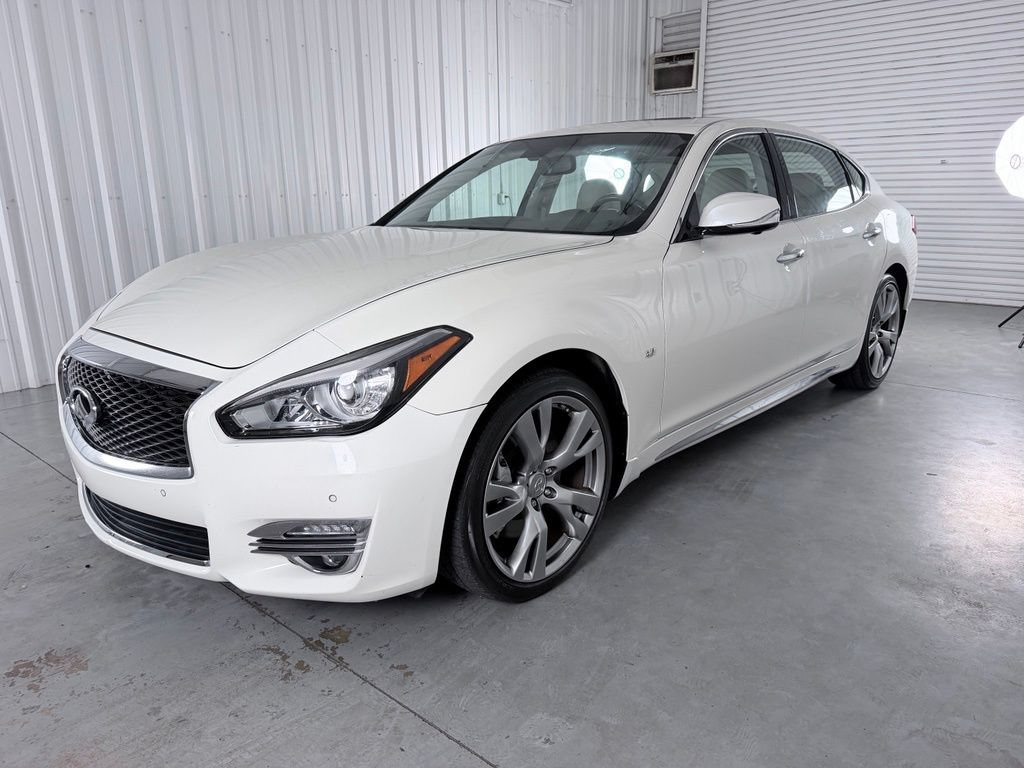 Used 2019 INFINITI Q70 L 3.7