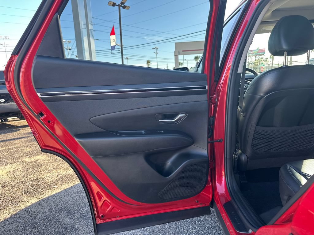 Used 2023 Hyundai Tucson SEL w/ Convenience Package FWD image 12