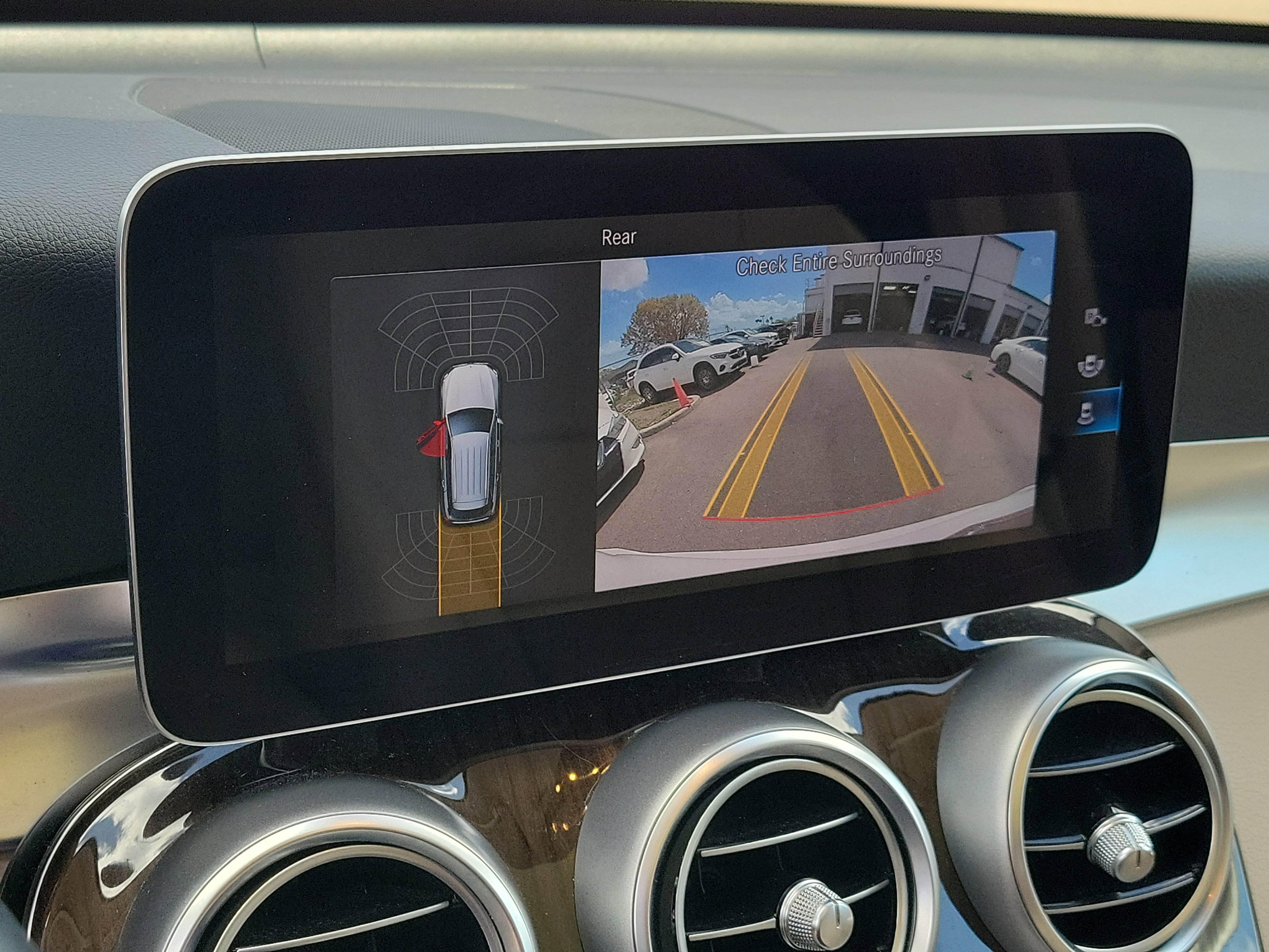 Certified 2021 Mercedes-Benz GLC 300 image 31