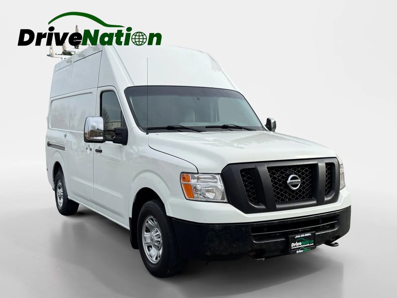 Used 2014 Nissan NV 3500 SV w/ Technology Package image 3