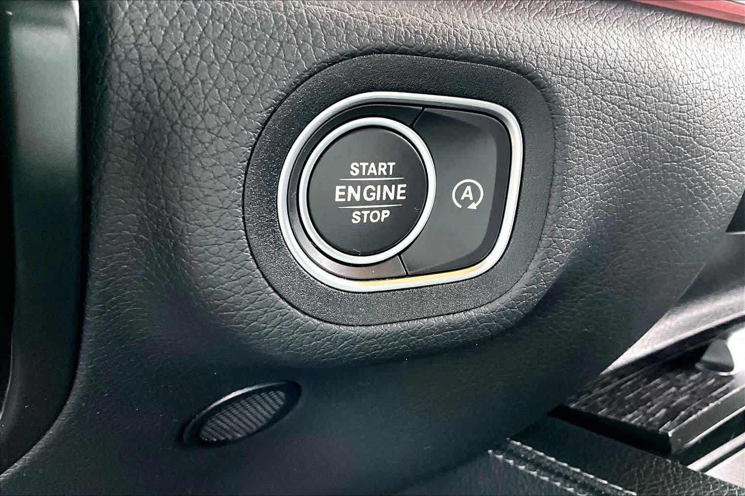 Used 2022 Mercedes-Benz GLS 450 4MATIC image 36