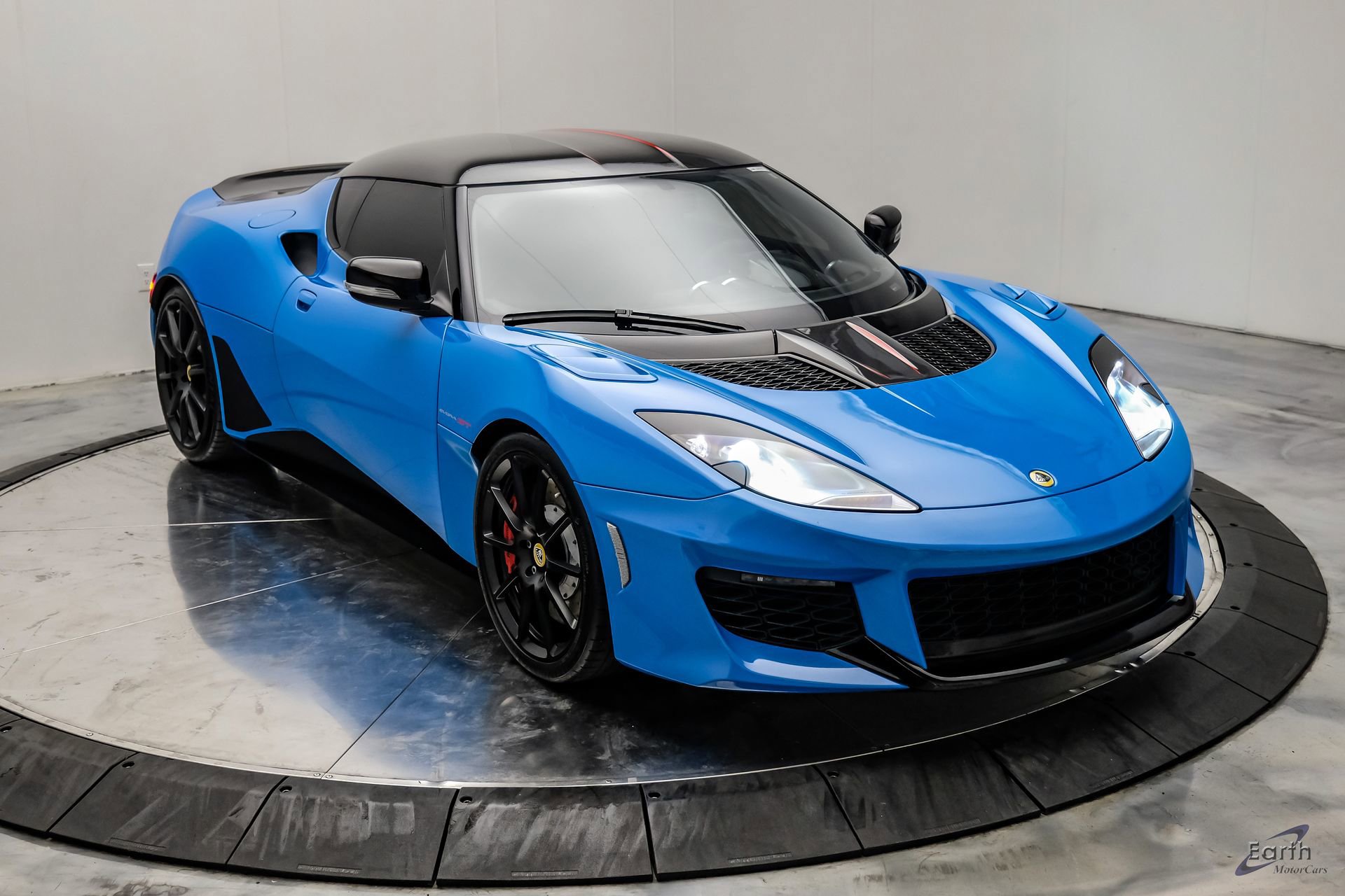 Used 2021 Lotus Evora image 30