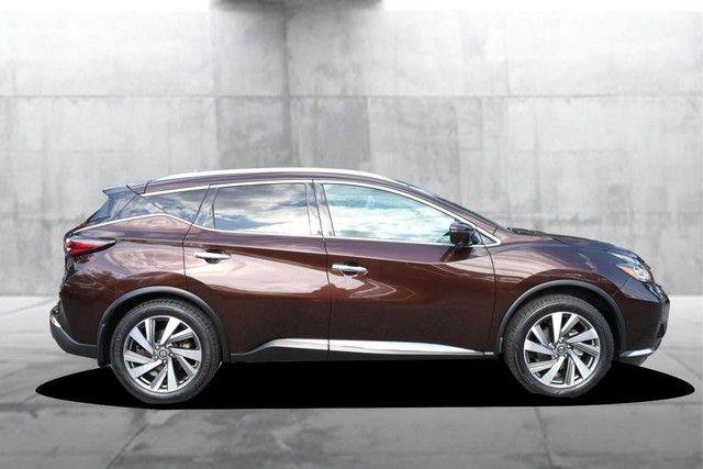 Used 2020 Nissan Murano SL w/ Moonroof Package FWD image 5