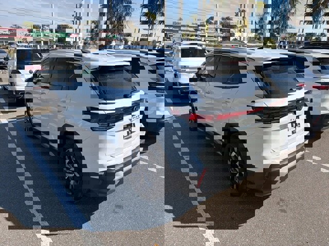 Used 2025 Volkswagen Tiguan S image 11